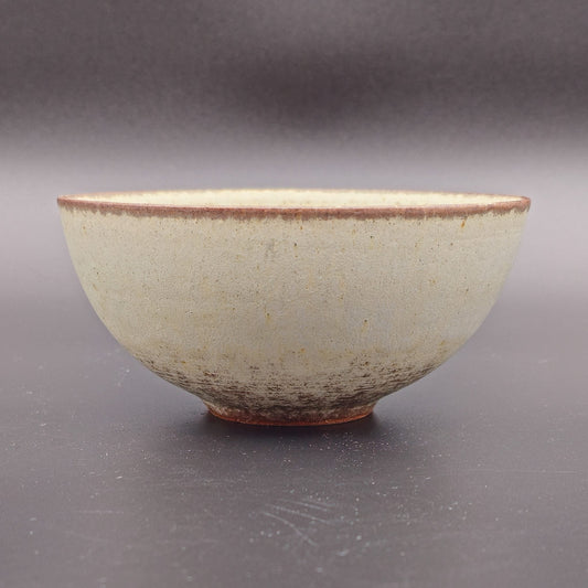 PER LINNEMANN SCHMIDT PALSHUS GREYISH WHITE GLAZED STONEWARE BOWL | 20TH CENTURY Mollaris.com 