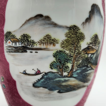 AN EXCEPTIONAL CHINESE FAMILLE ROSE LANDSCAPE SCRAFFIATO RUBY GROUND LIDDED JAR | LATE REPUBLIC PERIOD, MID 20TH CENTURY