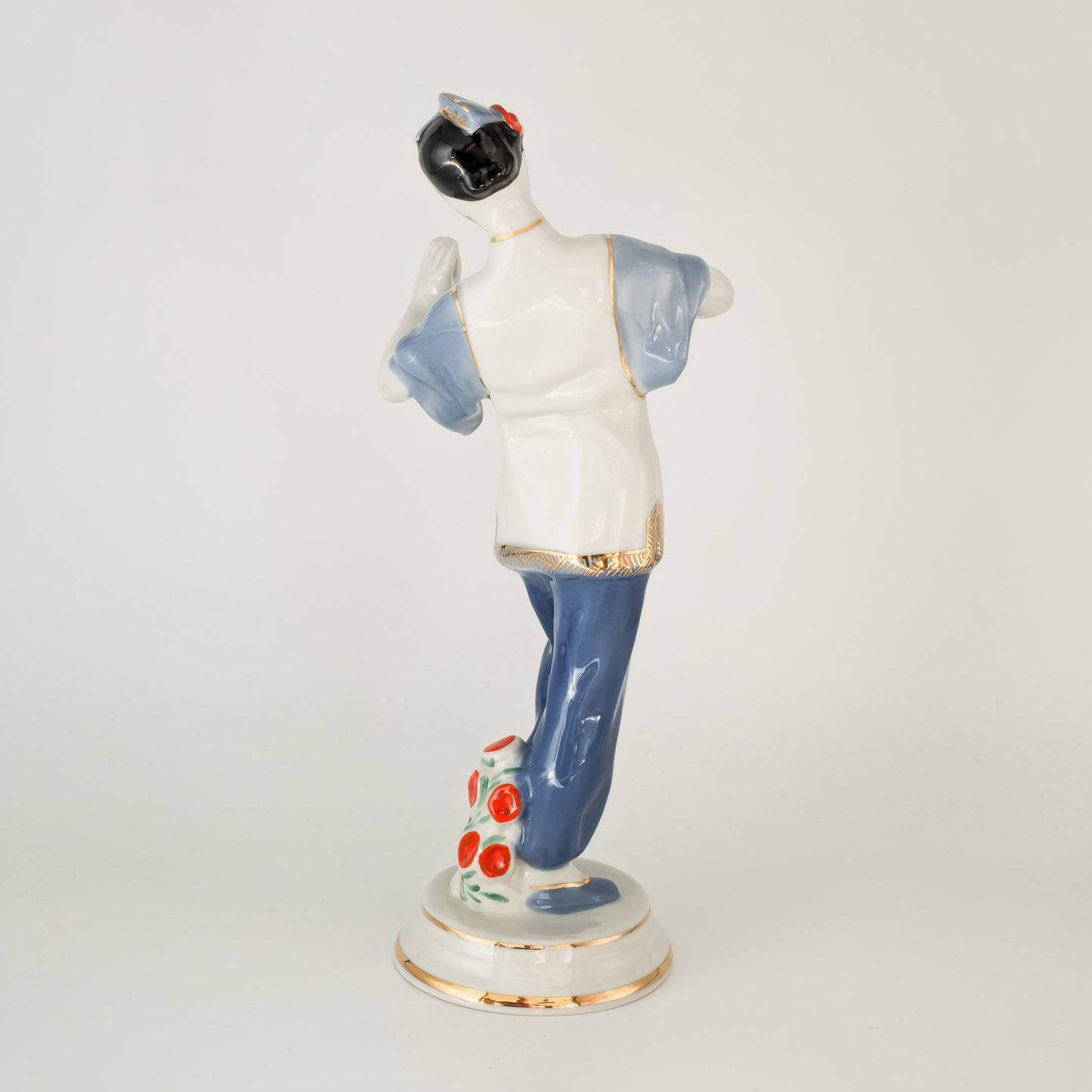 VERBILKI DANCING CHINESE GIRL PORCELAIN SCULPTURE | MID 20TH CENTURY