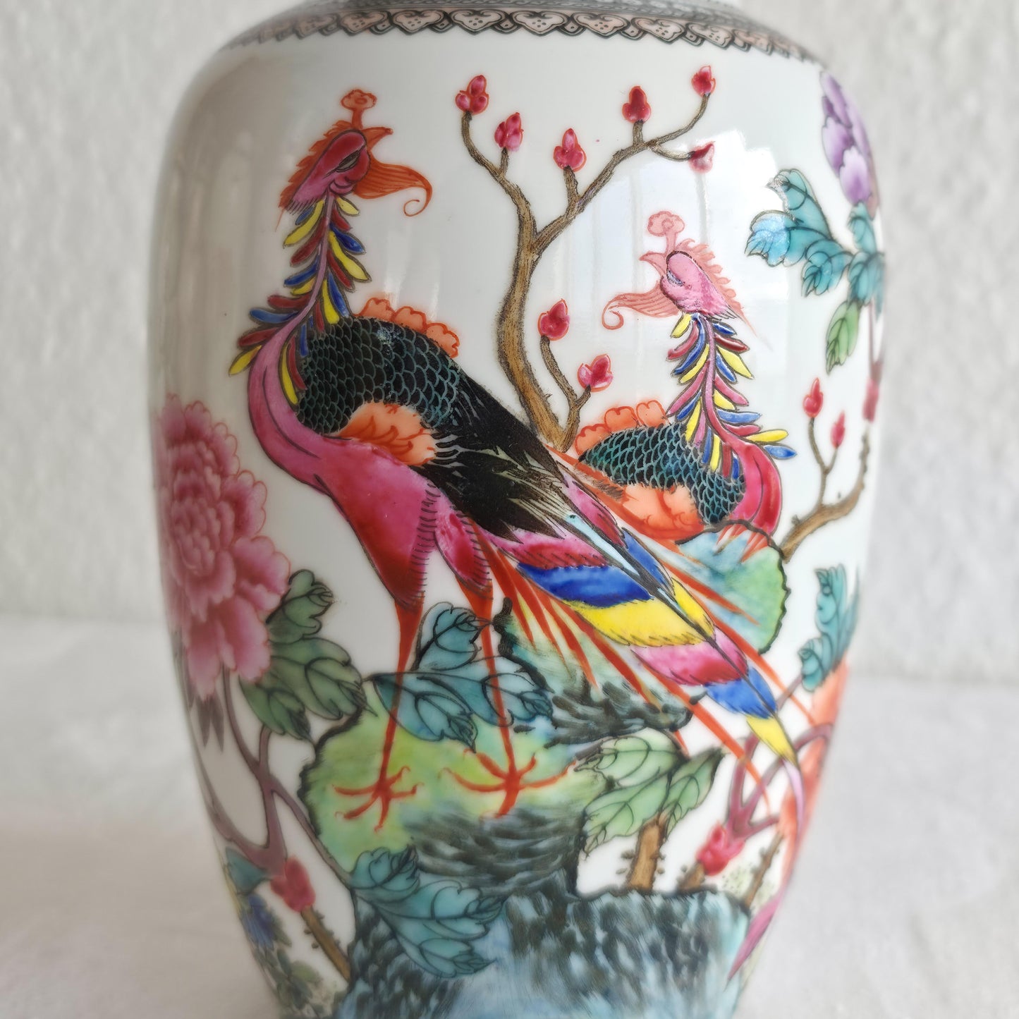 A CHINESE FAMILLE ROSE PEACOCK PAIR VASE | PRC PERIOD, MID 20TH CENTURY