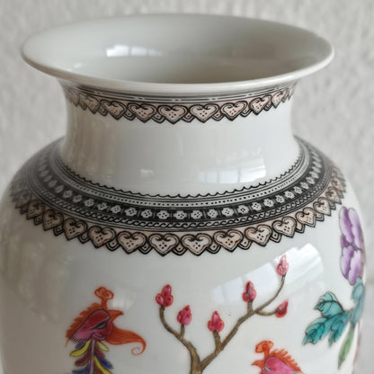 A CHINESE FAMILLE ROSE PEACOCK PAIR VASE | PRC PERIOD, MID 20TH CENTURY