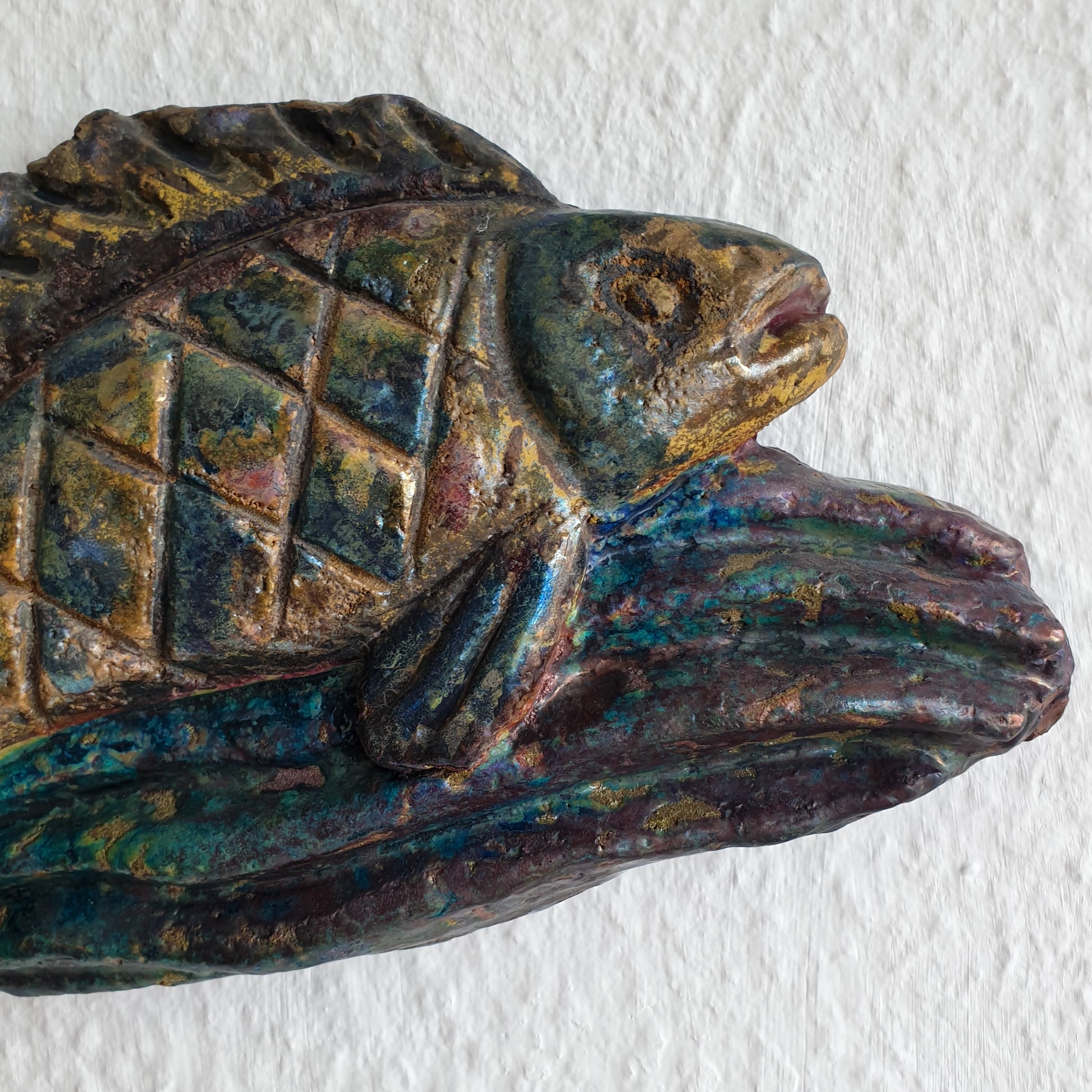 RICCARDO GATTI Faenza Unique Intertwined Fish Ceramic Wall Plaque Mollaris.com 
