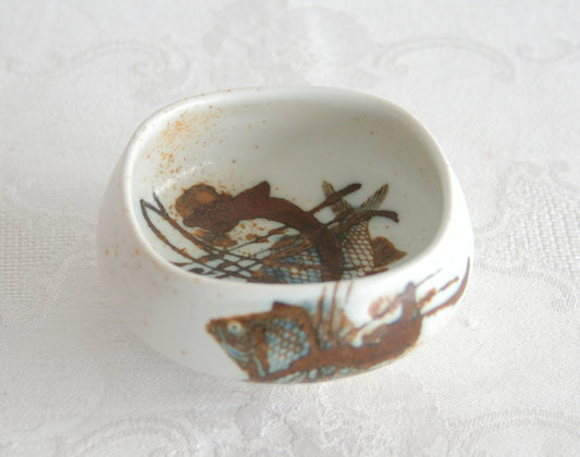 Royal Copenhagen NILS THORSSON DIANA Small Fish Porcelain Bowl Mollaris.com 
