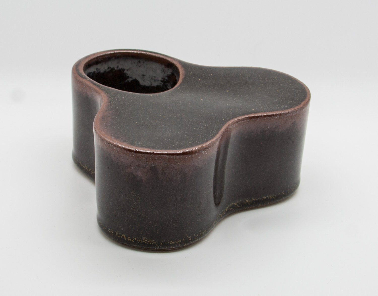 TUE POULSEN Knabstrup Triangular Lobed Brown Glazed Stoneware Vase Mollaris.com 