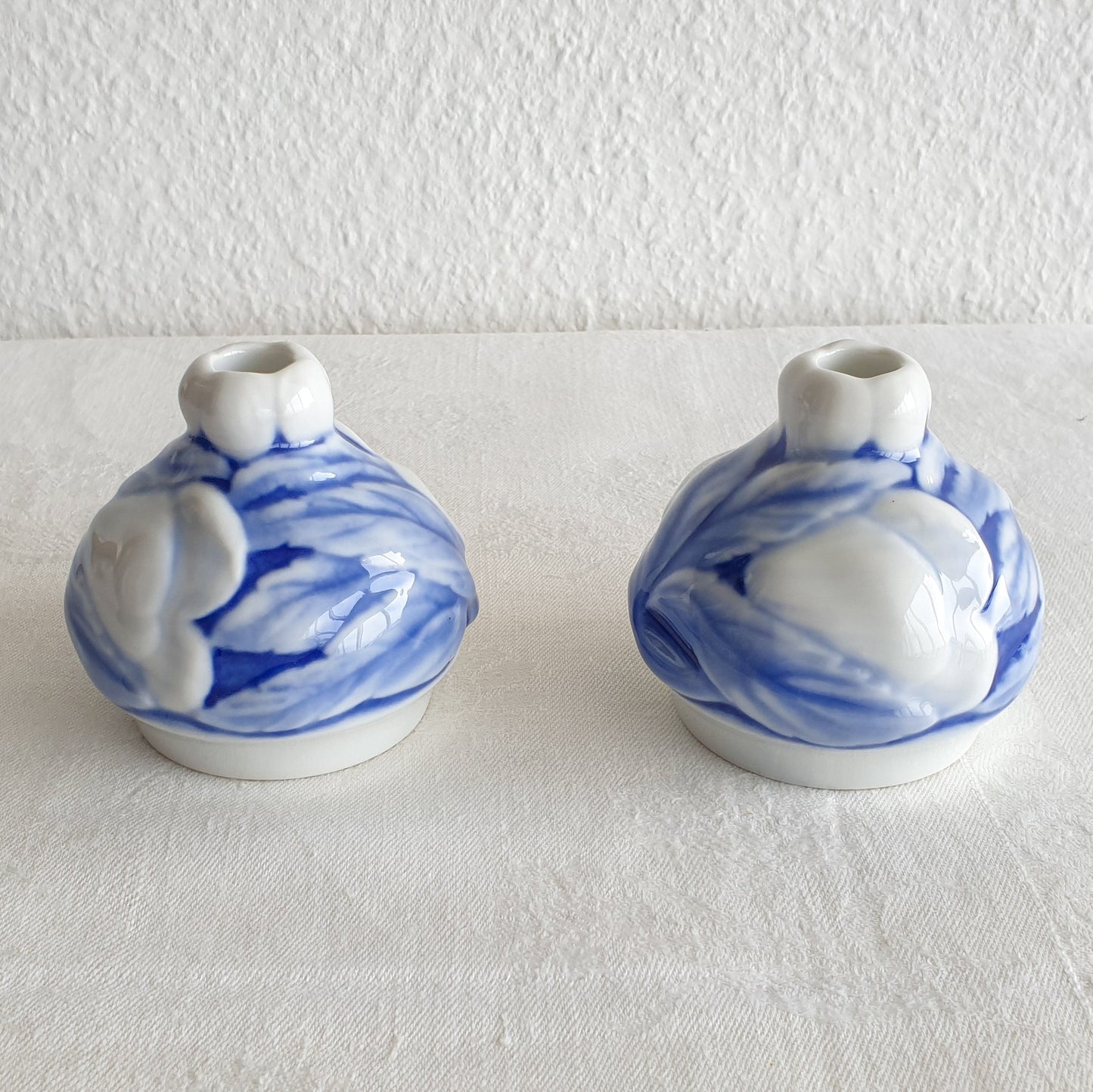 2 x Bing & Grøndahl EFFIE HEGERMANN-LINDENCRONE Art Nouveau Molded Floral Porcelain Vases Mollaris.com 