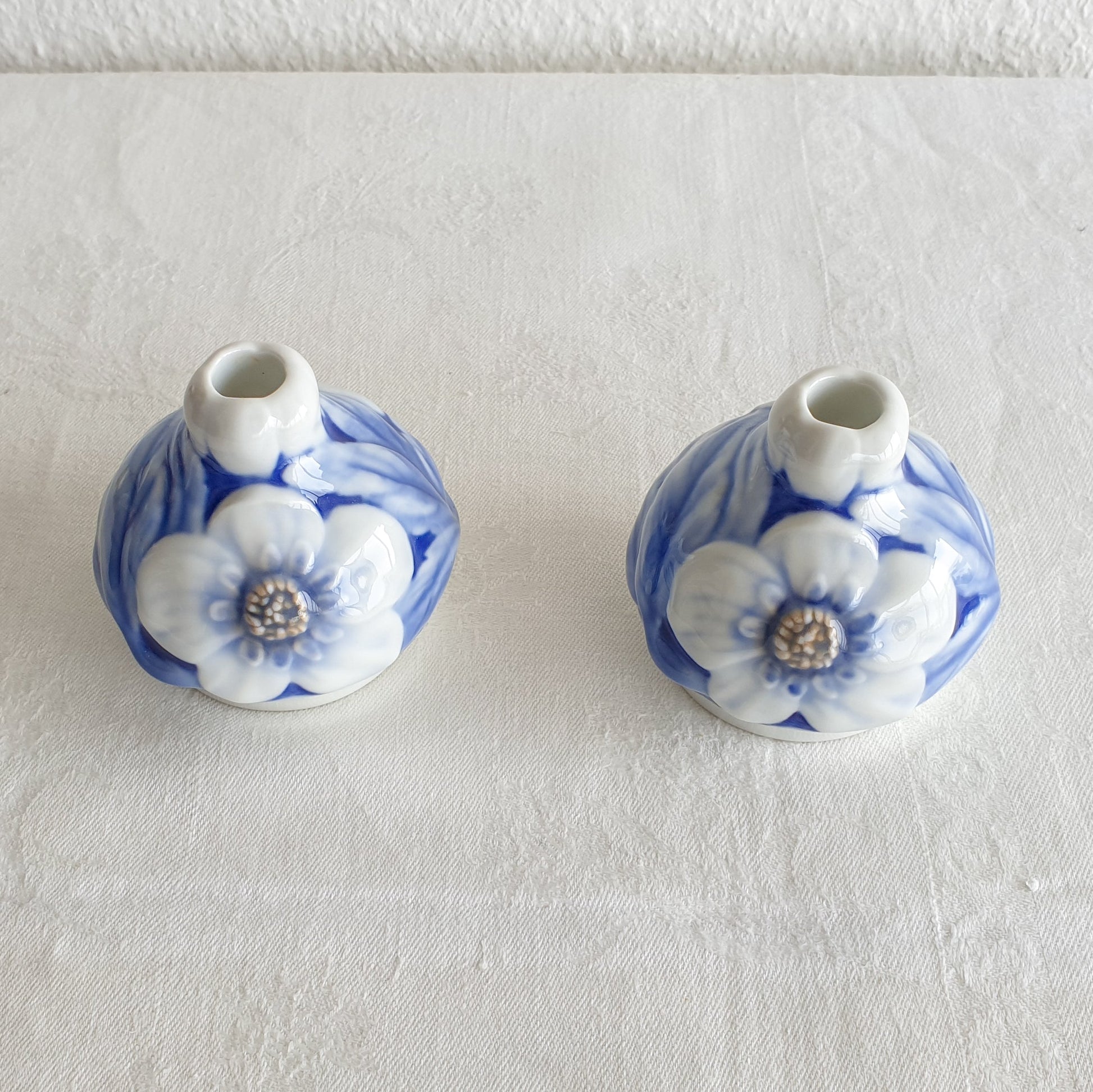 2 x Bing & Grøndahl EFFIE HEGERMANN-LINDENCRONE Art Nouveau Molded Floral Porcelain Vases Mollaris.com 
