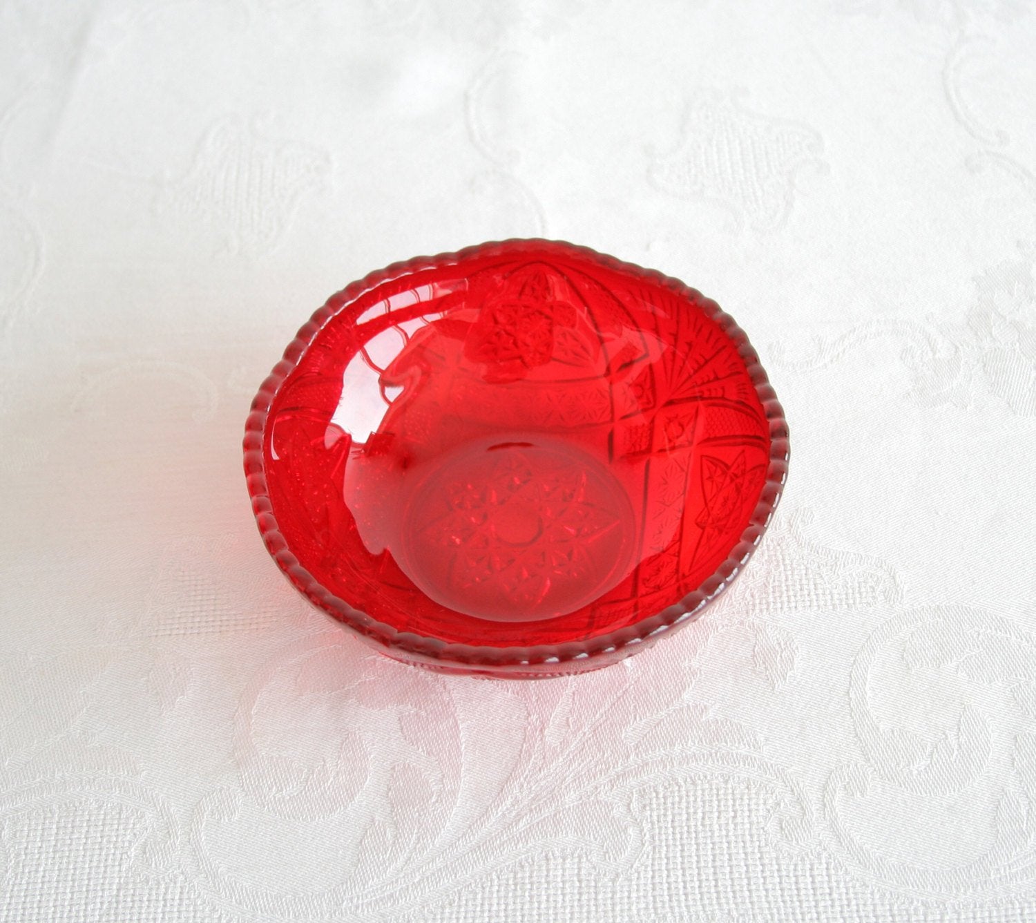 BROCKWITZ Curved Star Ruby Red Small Glass Rosebowl Mollaris.com 