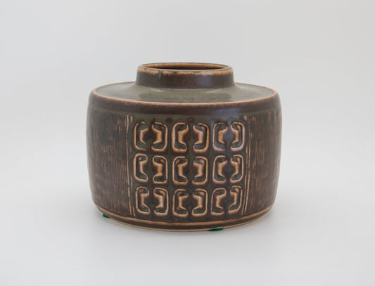 Bing & Grøndahl VALDEMAR PETERSEN Geometric Decorated Brown Glazed Stoneware Vase Mollaris.com 