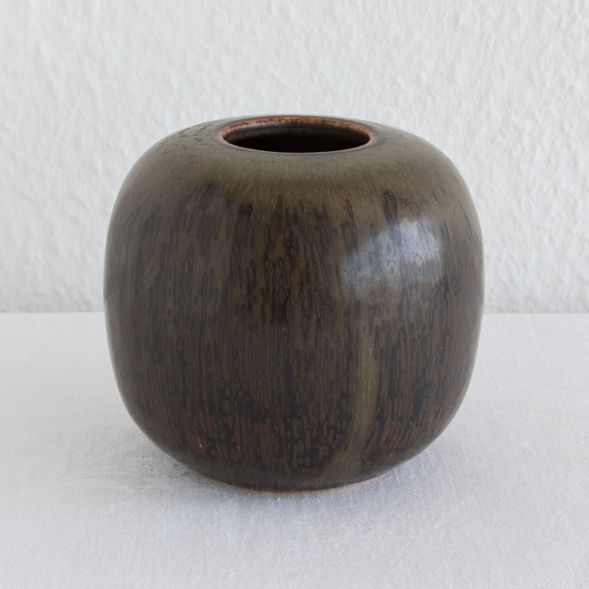 Bing & Grøndahl VALDEMAR PETERSEN Round Brown Harefur Stoneware Vase Mollaris.com 