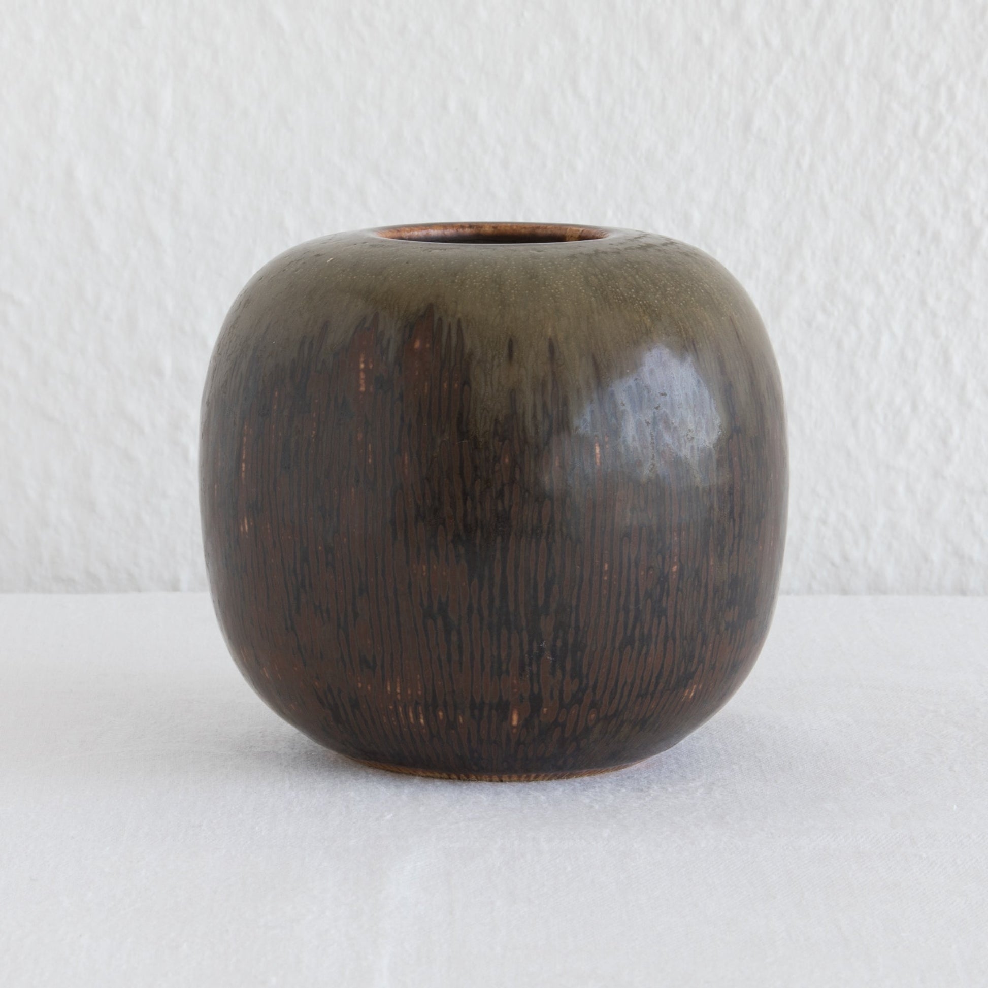 Bing & Grøndahl VALDEMAR PETERSEN Round Brown Harefur Stoneware Vase Mollaris.com 