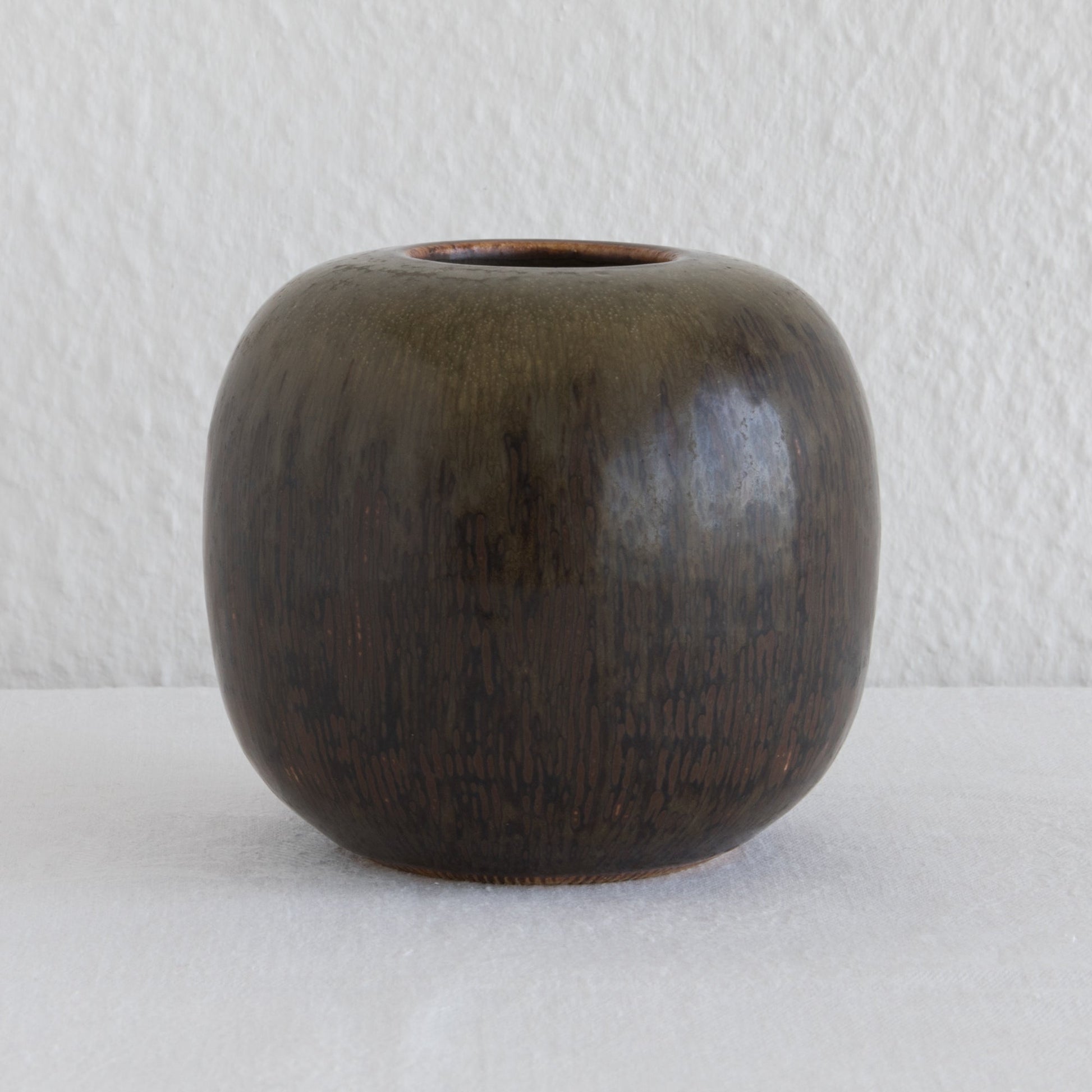Bing & Grøndahl VALDEMAR PETERSEN Round Brown Harefur Stoneware Vase Mollaris.com 