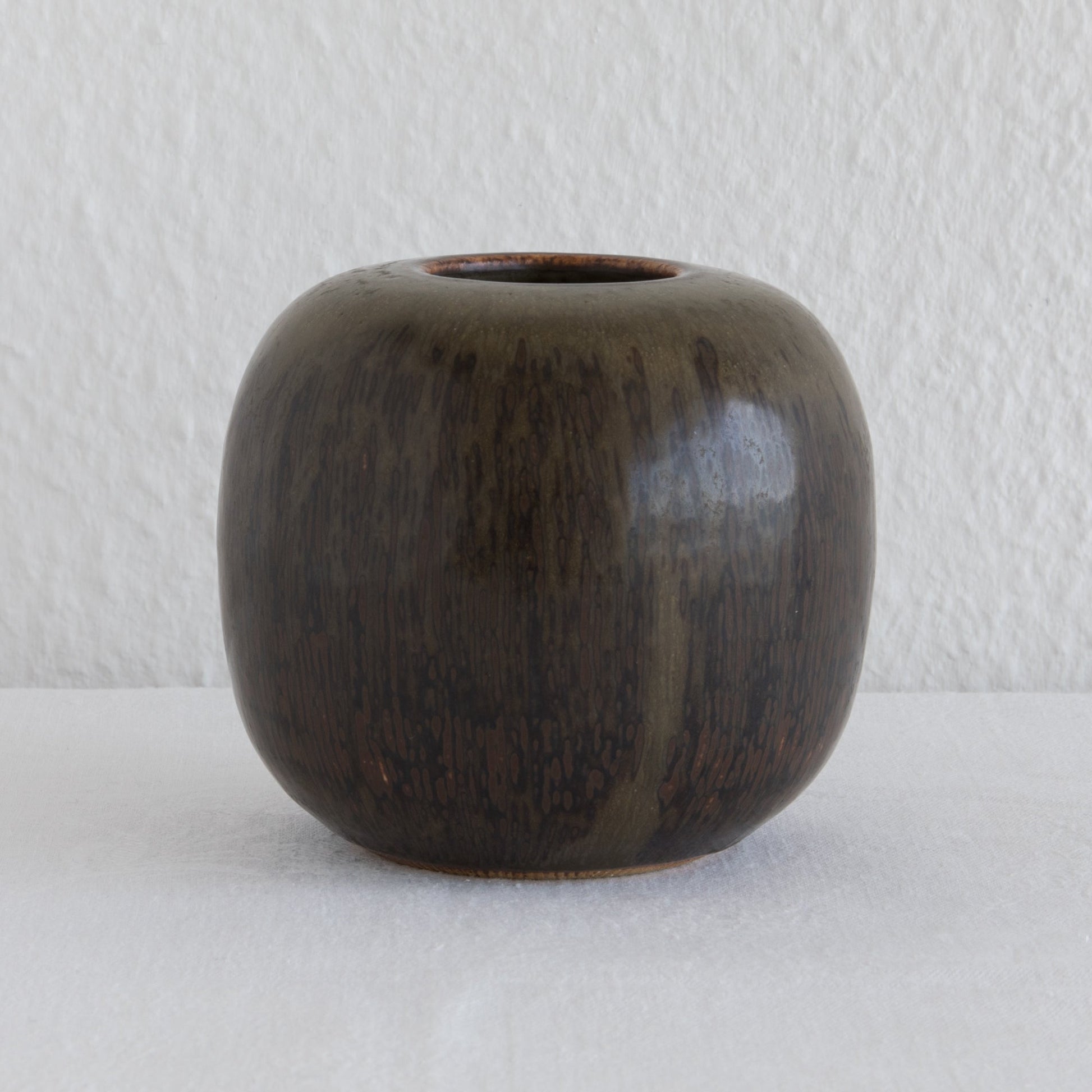 Bing & Grøndahl VALDEMAR PETERSEN Round Brown Harefur Stoneware Vase Mollaris.com 