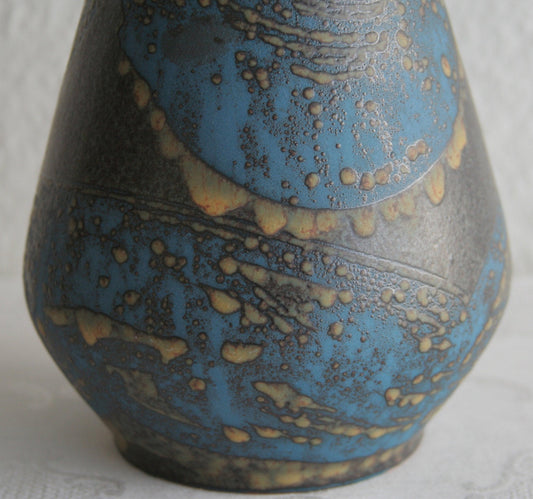 CARSTENS Ankara Inspired Stoneware Vase Mollaris.com 