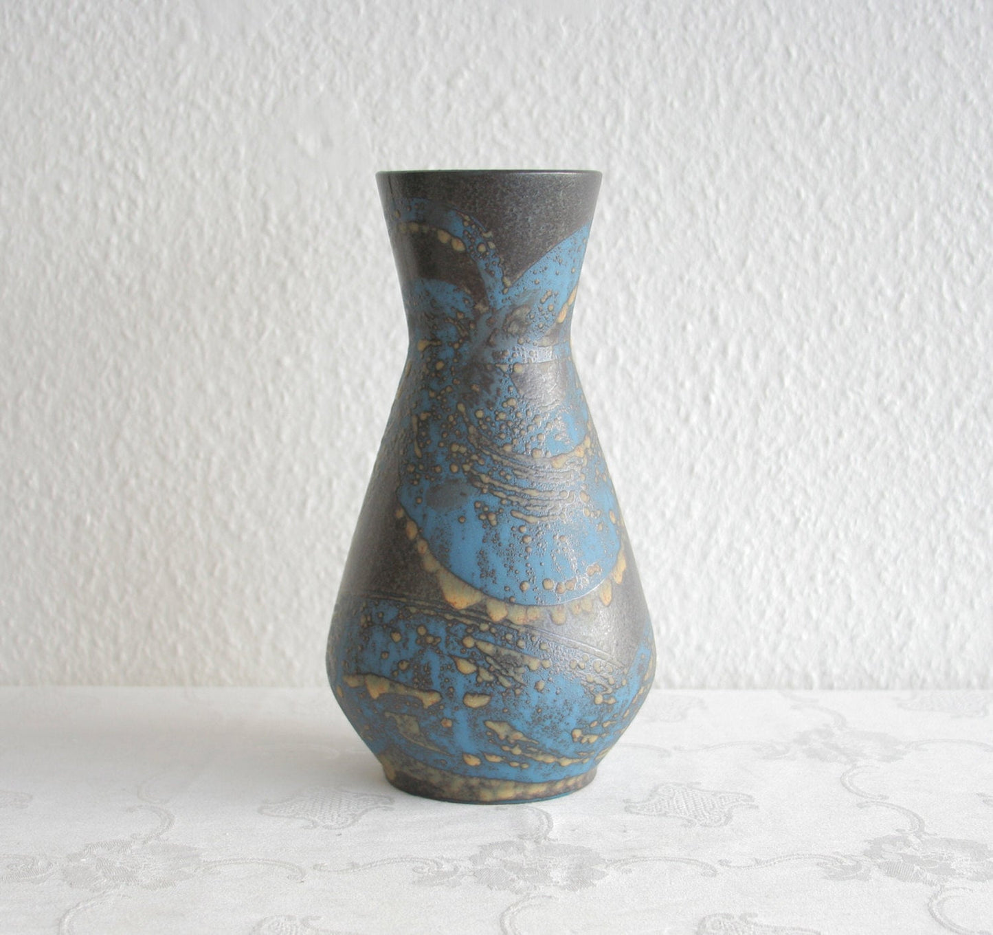 CARSTENS Ankara Inspired Stoneware Vase Mollaris.com 