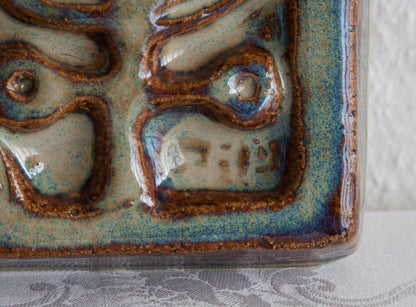 GERD HIORT PETERSEN Søholm Birds & Flowers Stoneware Wall Plaque Mollaris.com 