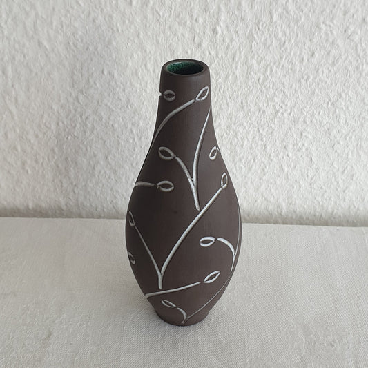 HELGE ØSTERBERG Small Sgrafitto Wines and Flowers White Glazed Stoneware Vase Mollaris.com 