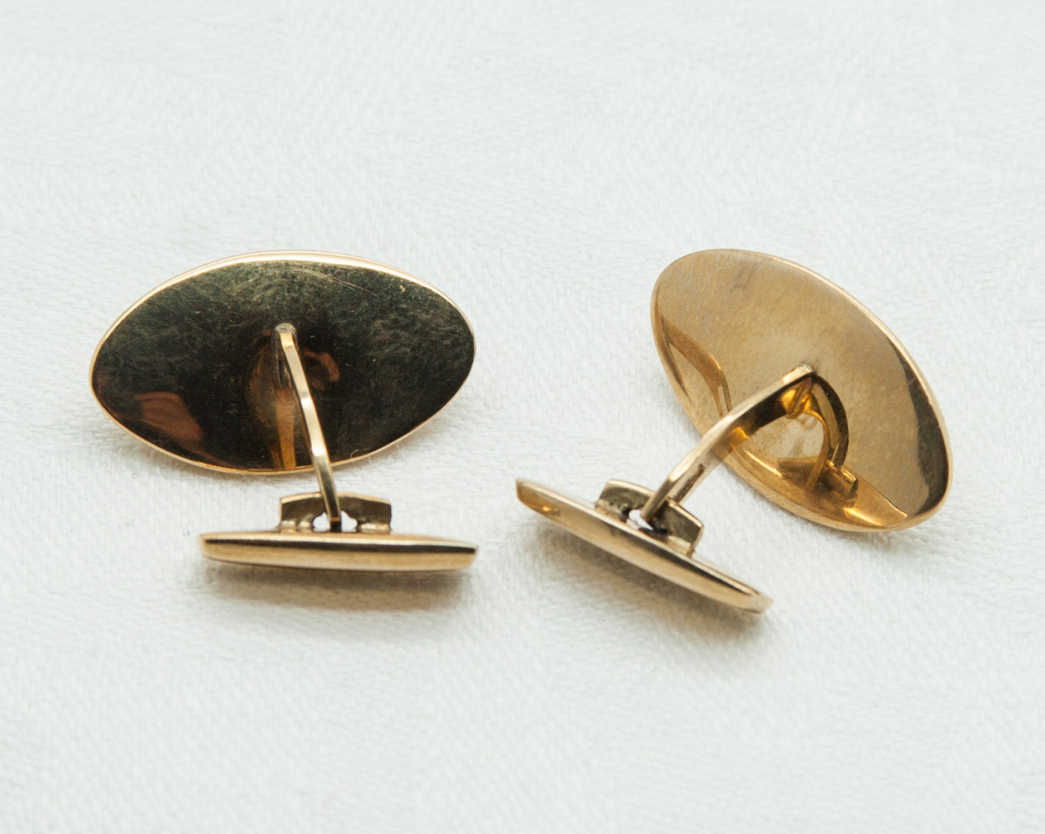 HERMANN SIERSBØL Modernist 8K Solid Gold (333) Cufflinks Mollaris.com 