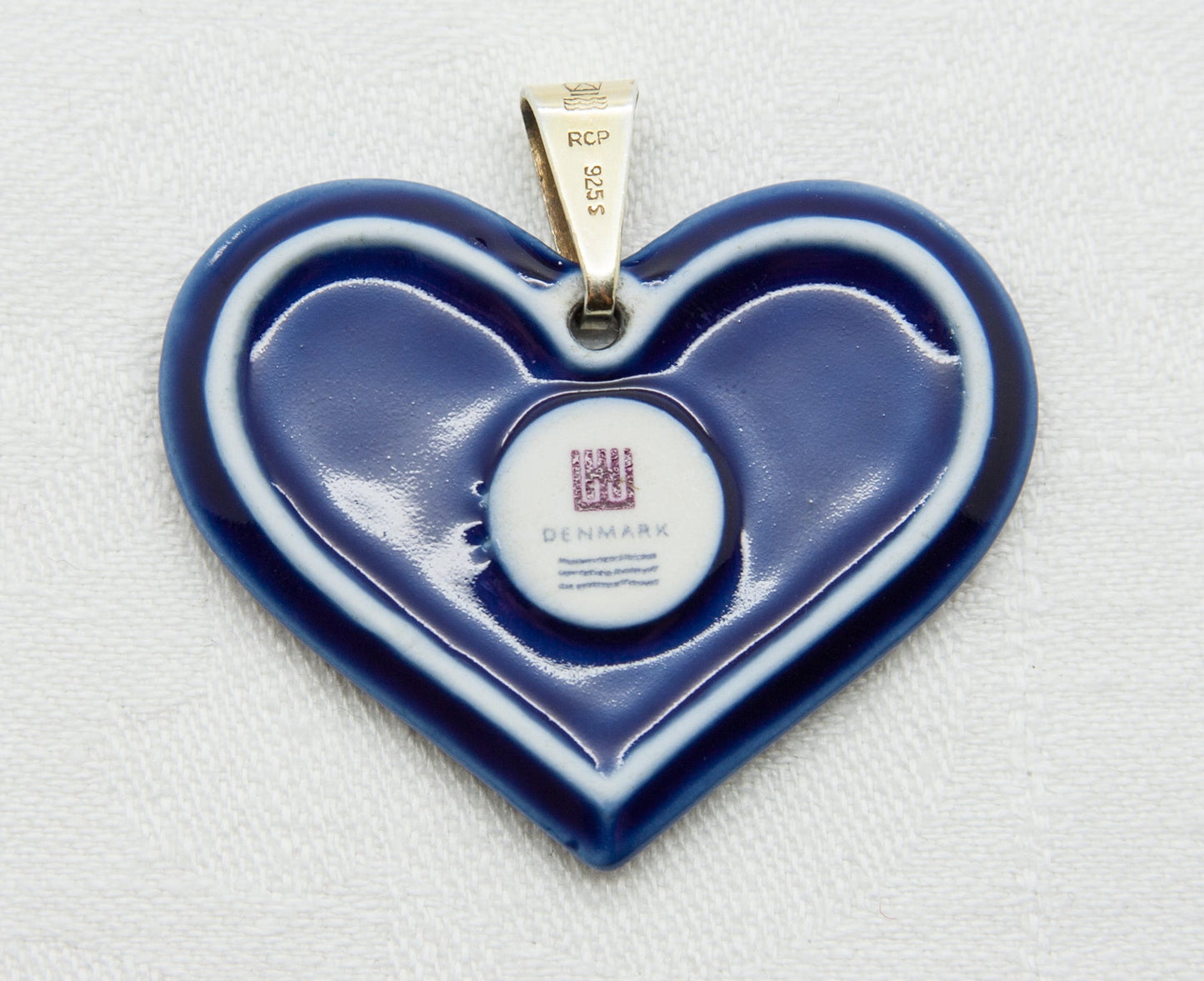 JENS WINDFELD HANSEN Royal Copenhagen Blue Decorated Porcelain Heart Pendant Mollaris.com 