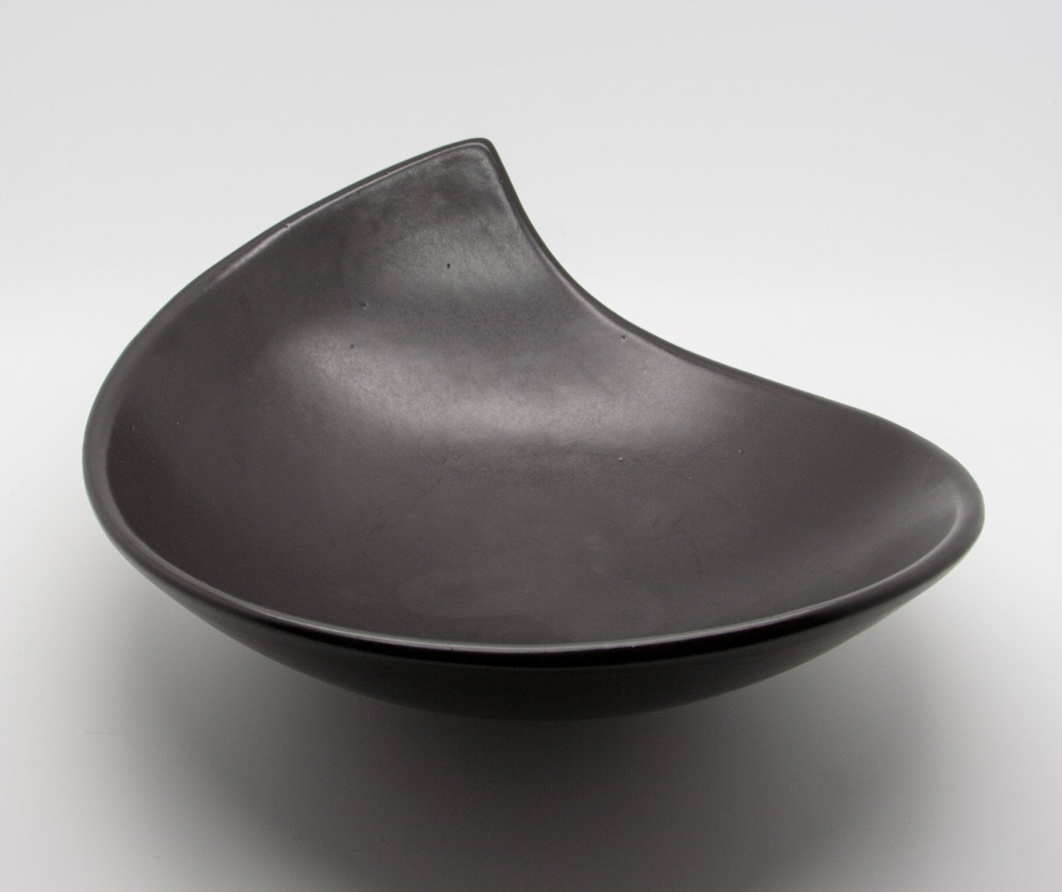 MØRKØV Black Glazed Ceramic Fruit Tray Mollaris.com 