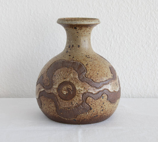 METTE LØKKE STIIL Organic Decorated Stoneware Vase Mollaris.com 