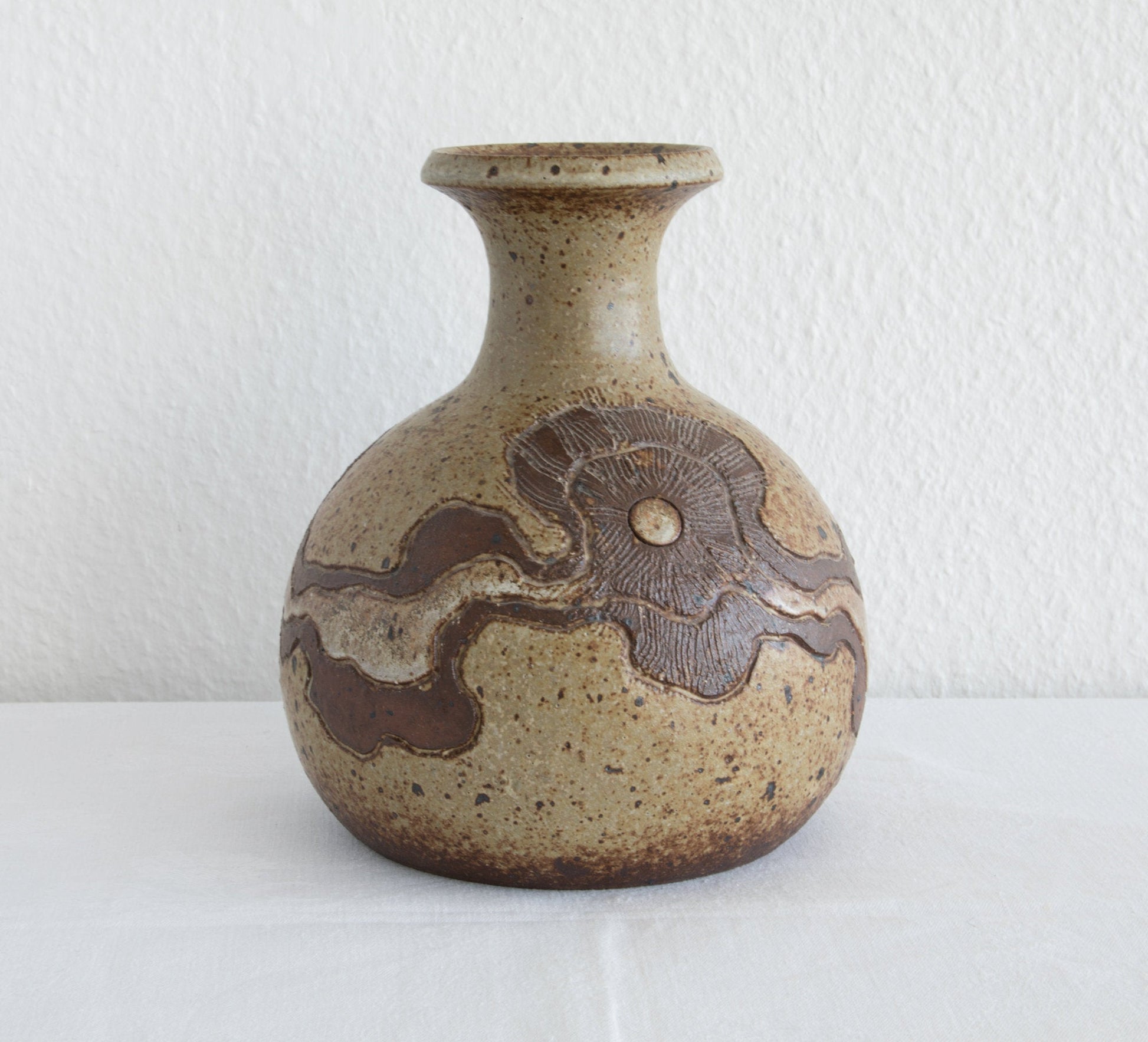 METTE LØKKE STIIL Organic Decorated Stoneware Vase Mollaris.com 
