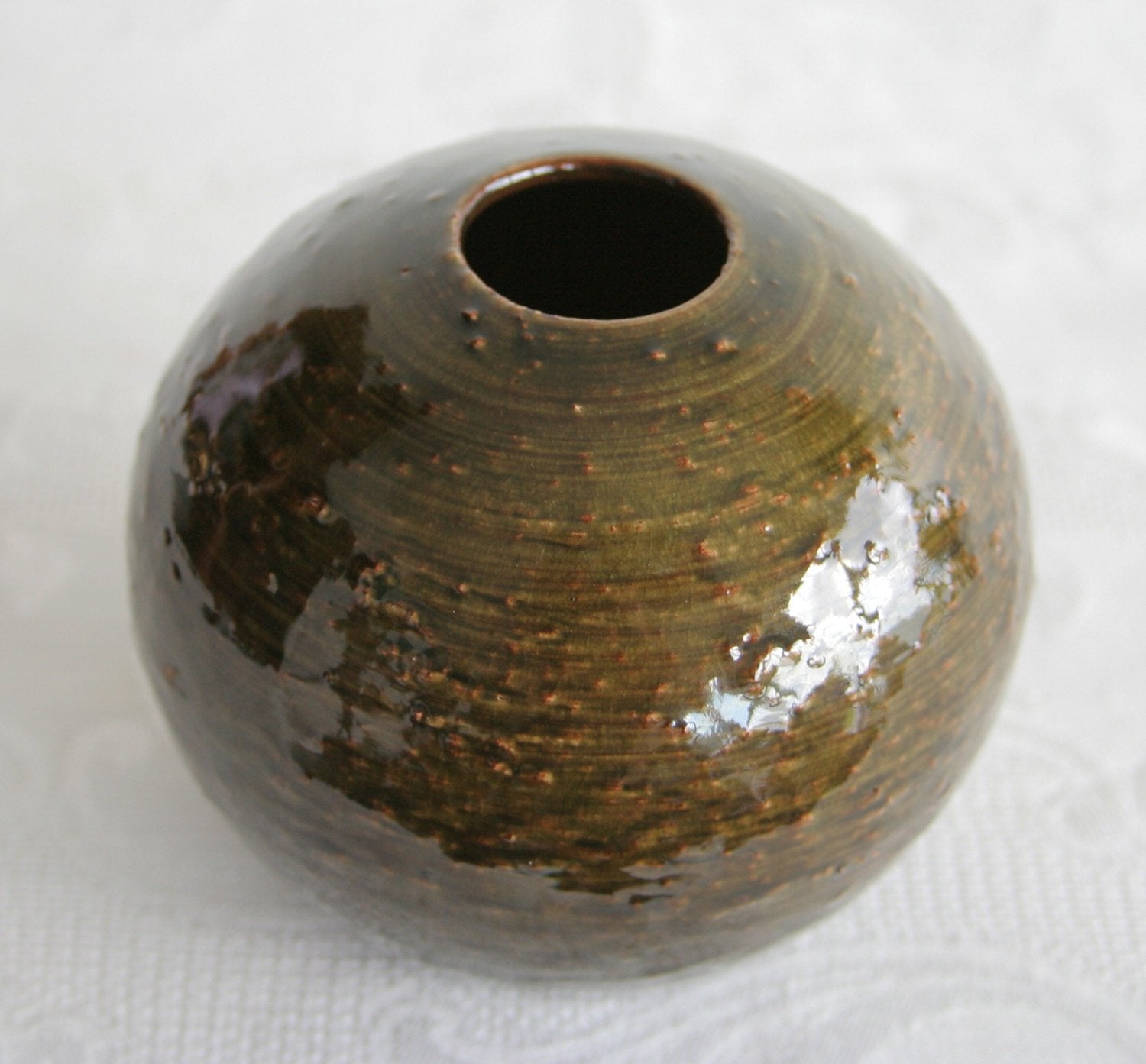 NITTSJÖ Round Ceramic Vase Mollaris.com 