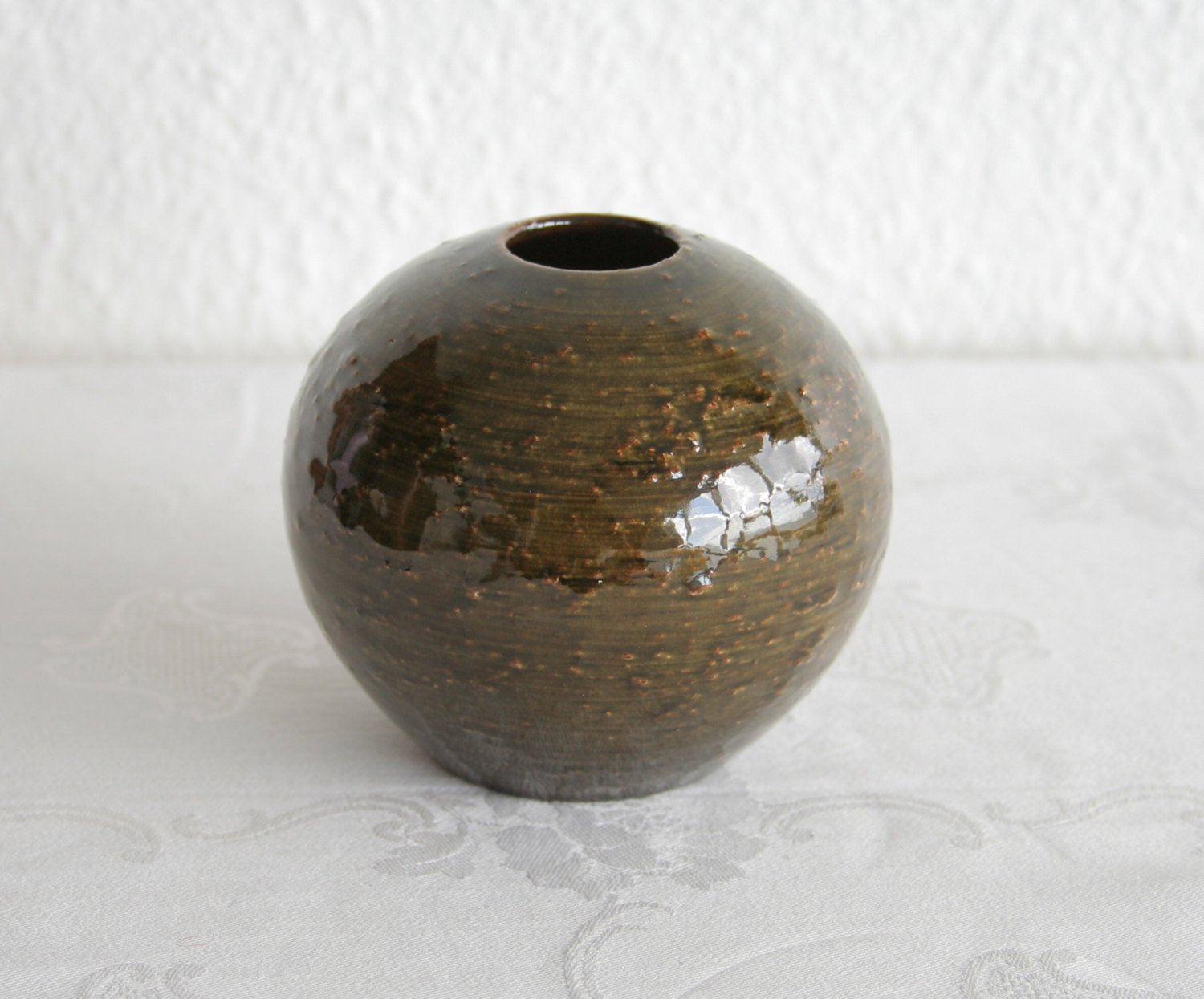 NITTSJÖ Round Ceramic Vase Mollaris.com 