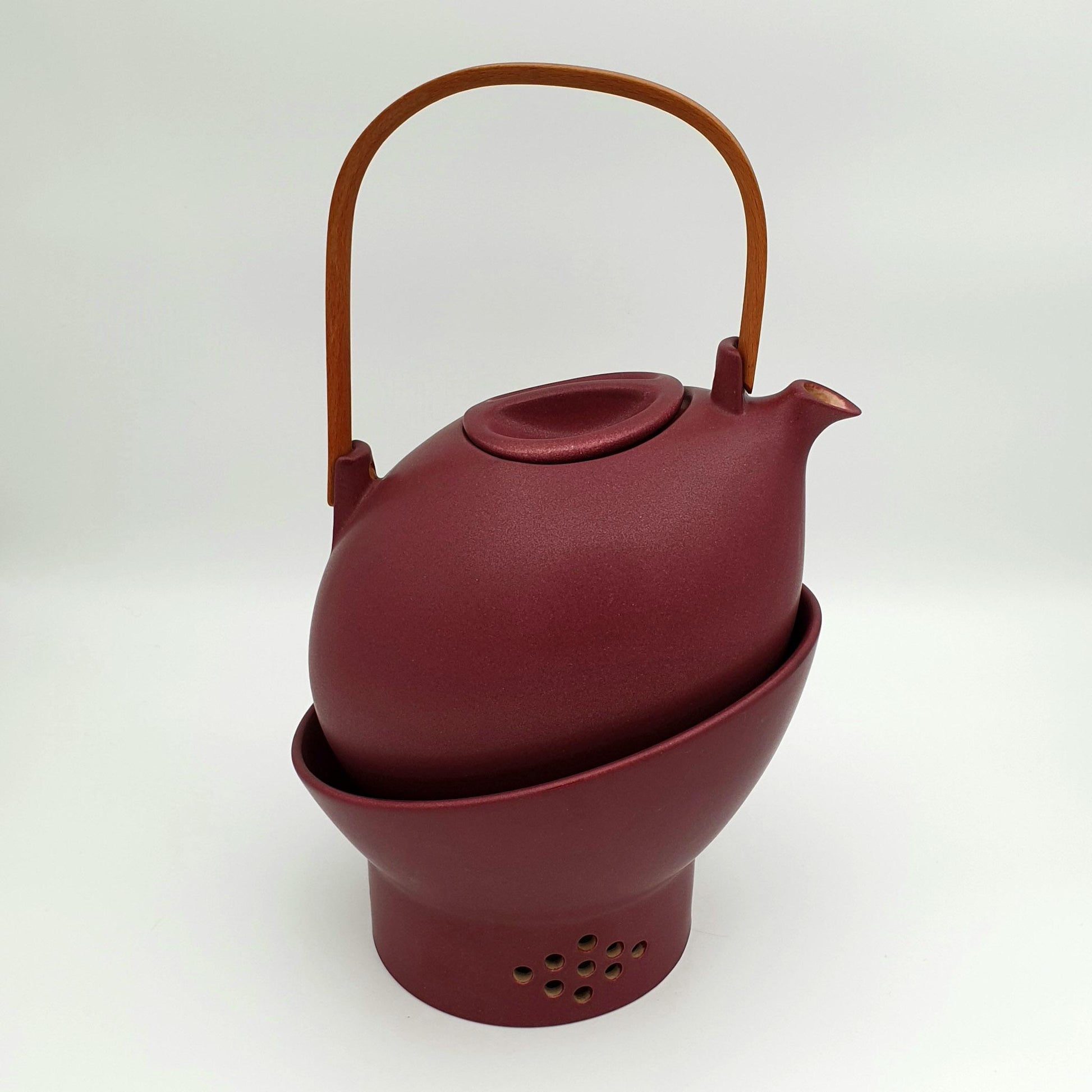 PER REHFELDT Søholm Tableware Dusty Burgundy Red ÅBO Ceramic Teapot set Mollaris.com 