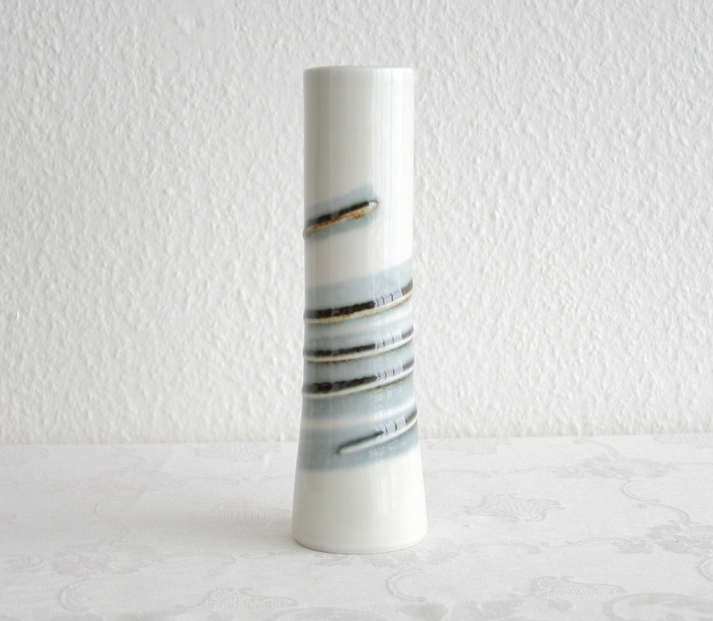 Rörstrand OLLE ALBERIUS White and Spiral Decorated Spiro Stoneware Vase Mollaris.com 