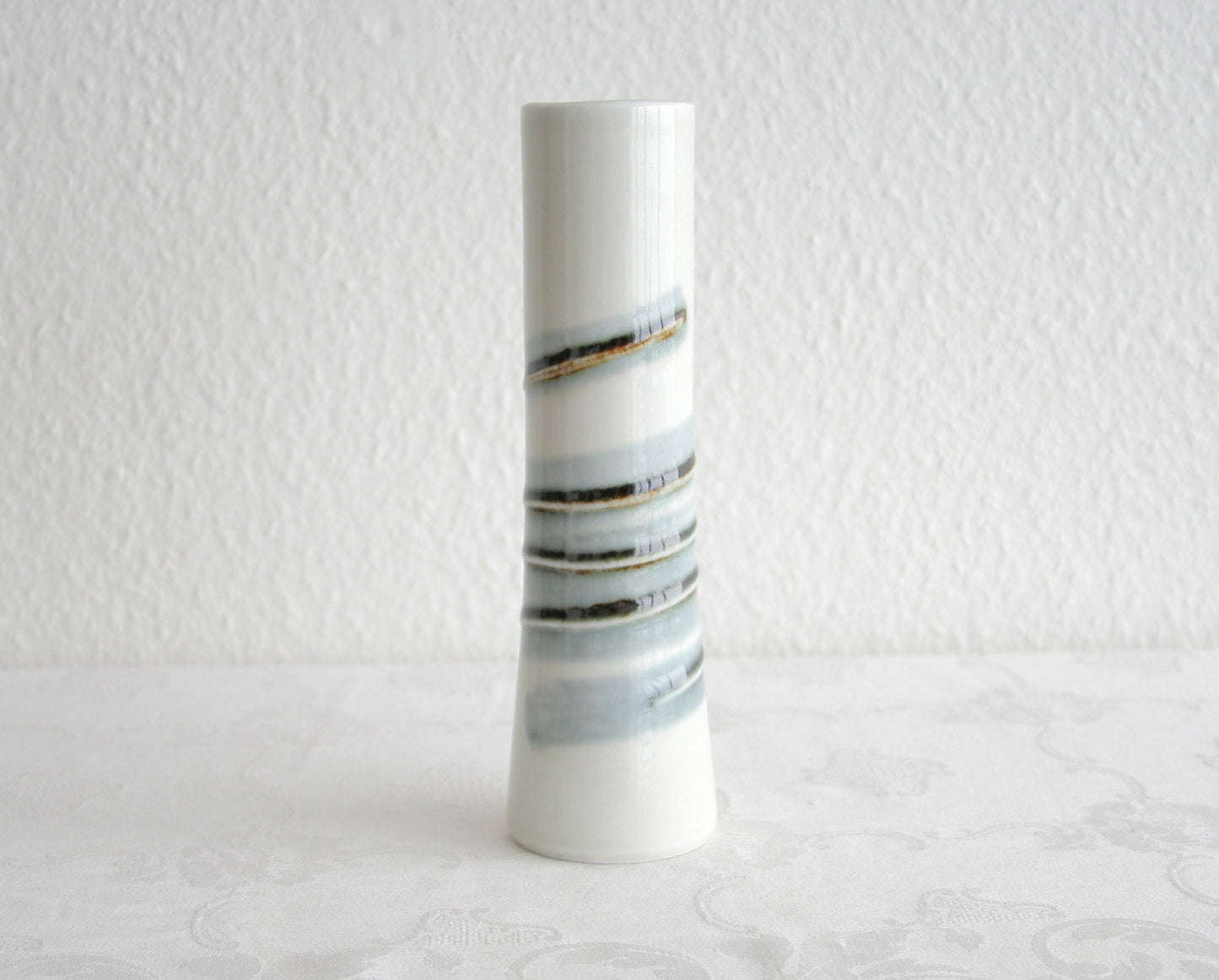 Rörstrand OLLE ALBERIUS White and Spiral Decorated Spiro Stoneware Vase Mollaris.com 