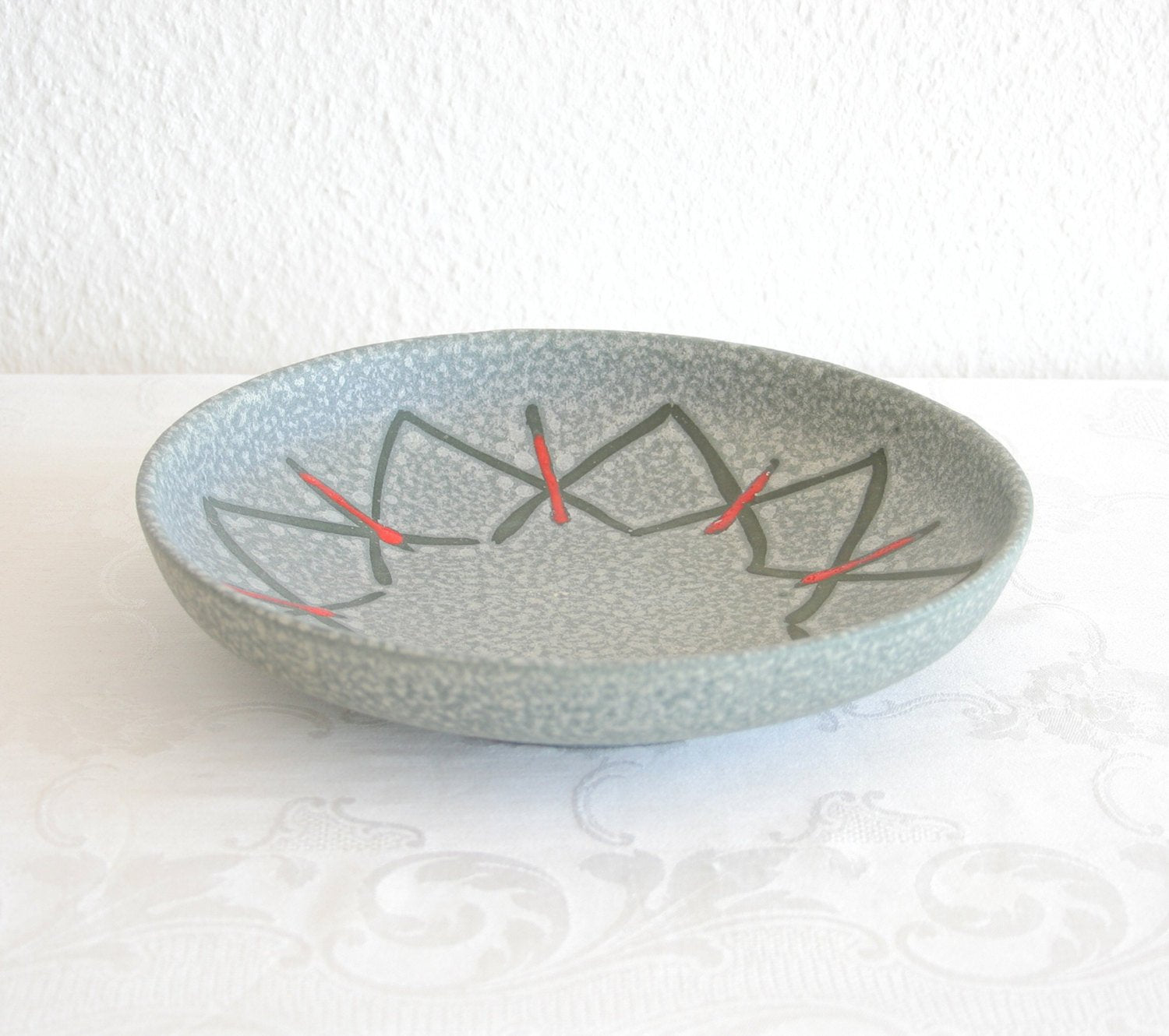 SCHEURICH Large Star Decorated Fat Lava Ceramic Bowl Mollaris.com 