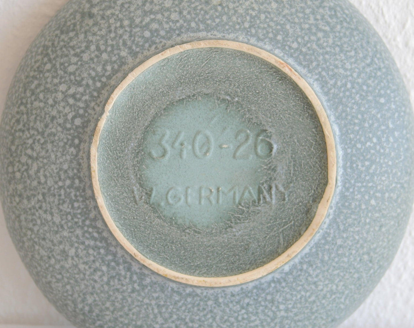 SCHEURICH Large Star Decorated Fat Lava Ceramic Bowl Mollaris.com 