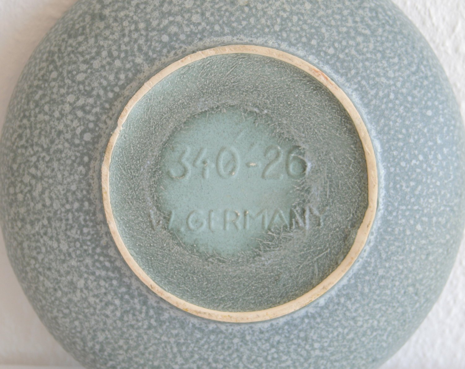 SCHEURICH Large Star Decorated Fat Lava Ceramic Bowl Mollaris.com 