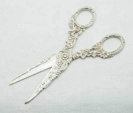 Victorian 19thC. Grapes Foliage & Birds Solid Silver (830S) Grape Scissors Mollaris.com 