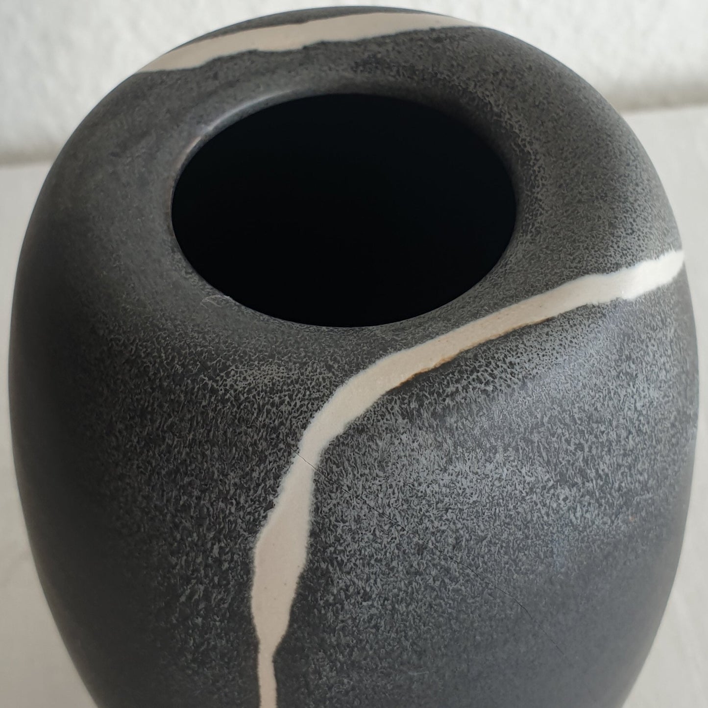 WÜRTZ Ceramics Contemporary Grey-Patterned Glazed Stoneware Vase Mollaris.com 