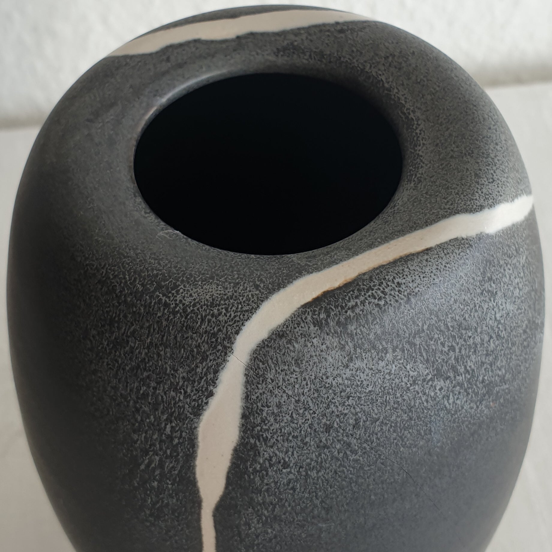 WÜRTZ Ceramics Contemporary Grey-Patterned Glazed Stoneware Vase Mollaris.com 