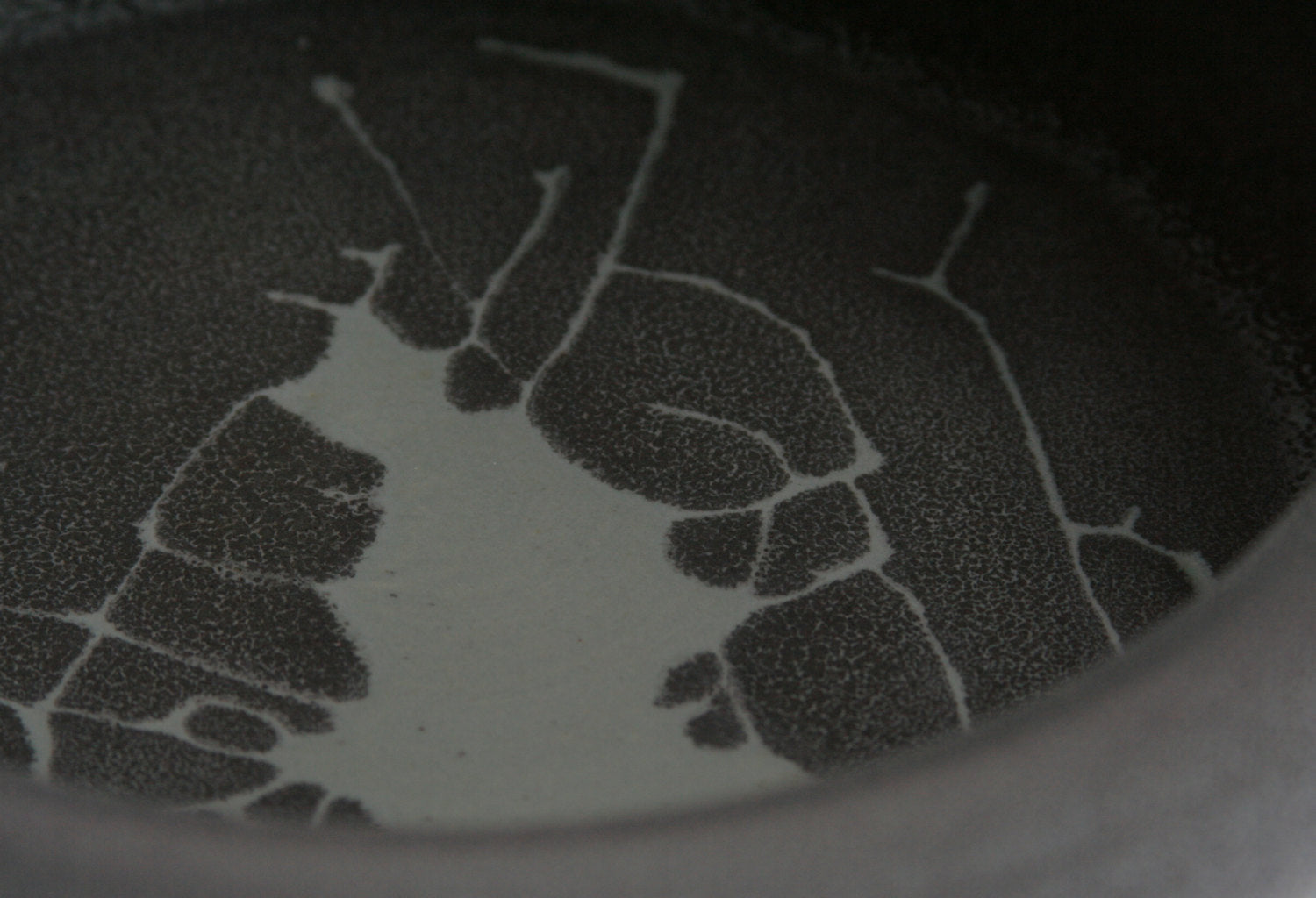 WÜRTZ Ceramics Contemporary Large Dark Grey Glazed Stoneware Bowl Mollaris.com 